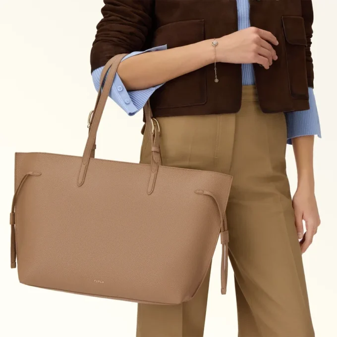 Furla Ava Tote L