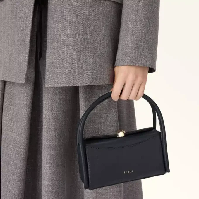 Furla Nicole Boston-Tasche